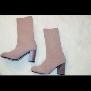 Brand New / Neutral Nature Breeze Booties.